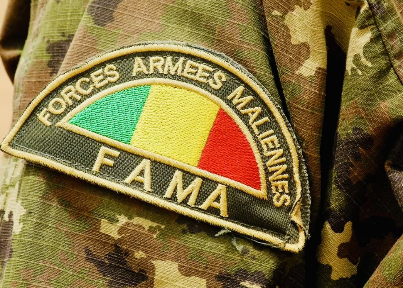 FAMA.